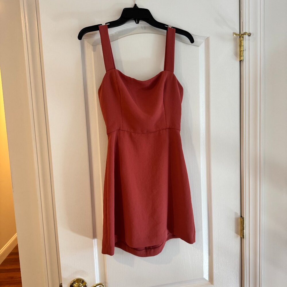 Artizia Wilfred Aperature tie-back dress Squareneck crepe mini dress Size 2